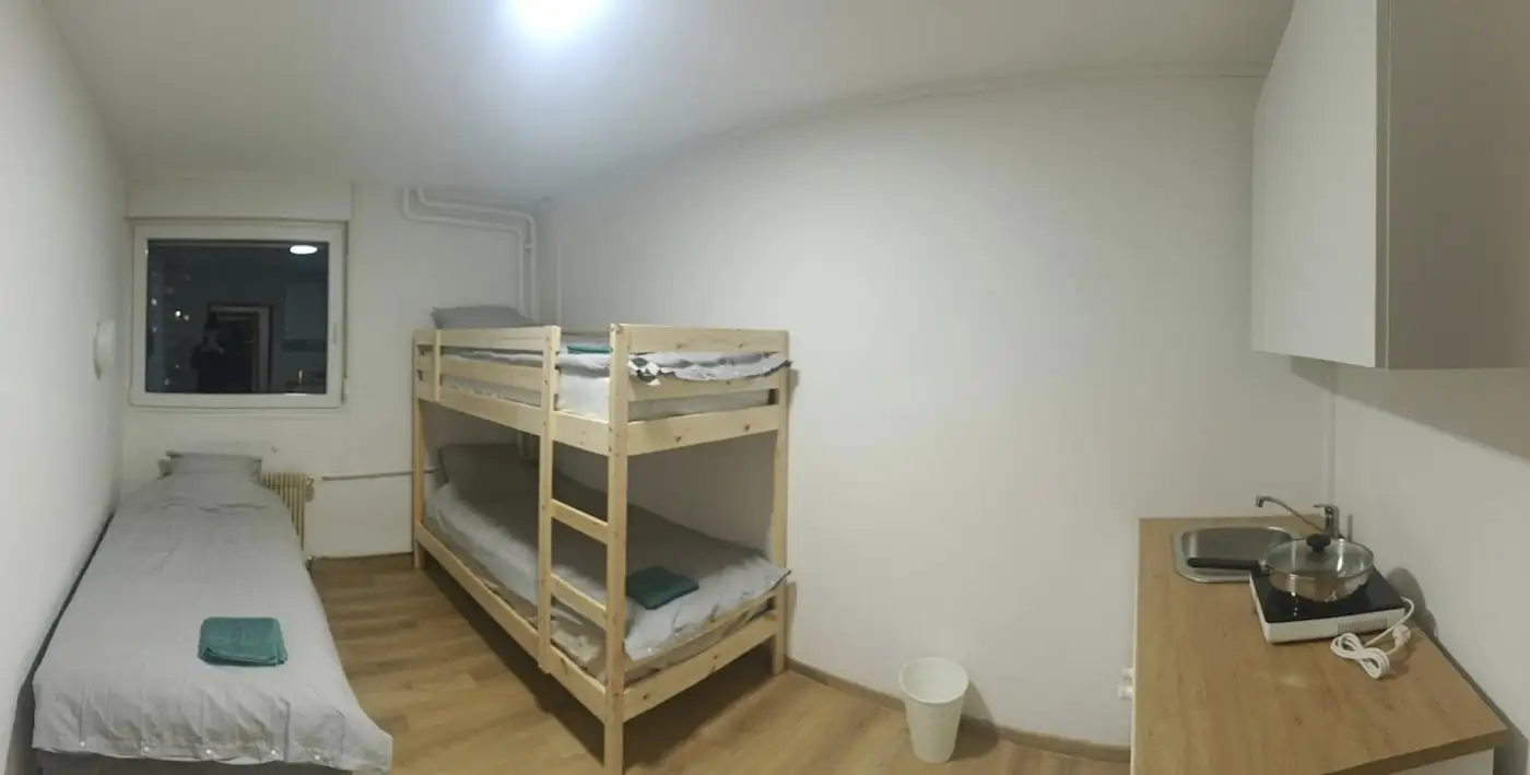 Flat 19m² in Slovenia, Siska. Priced at 95000€ rent photo-1