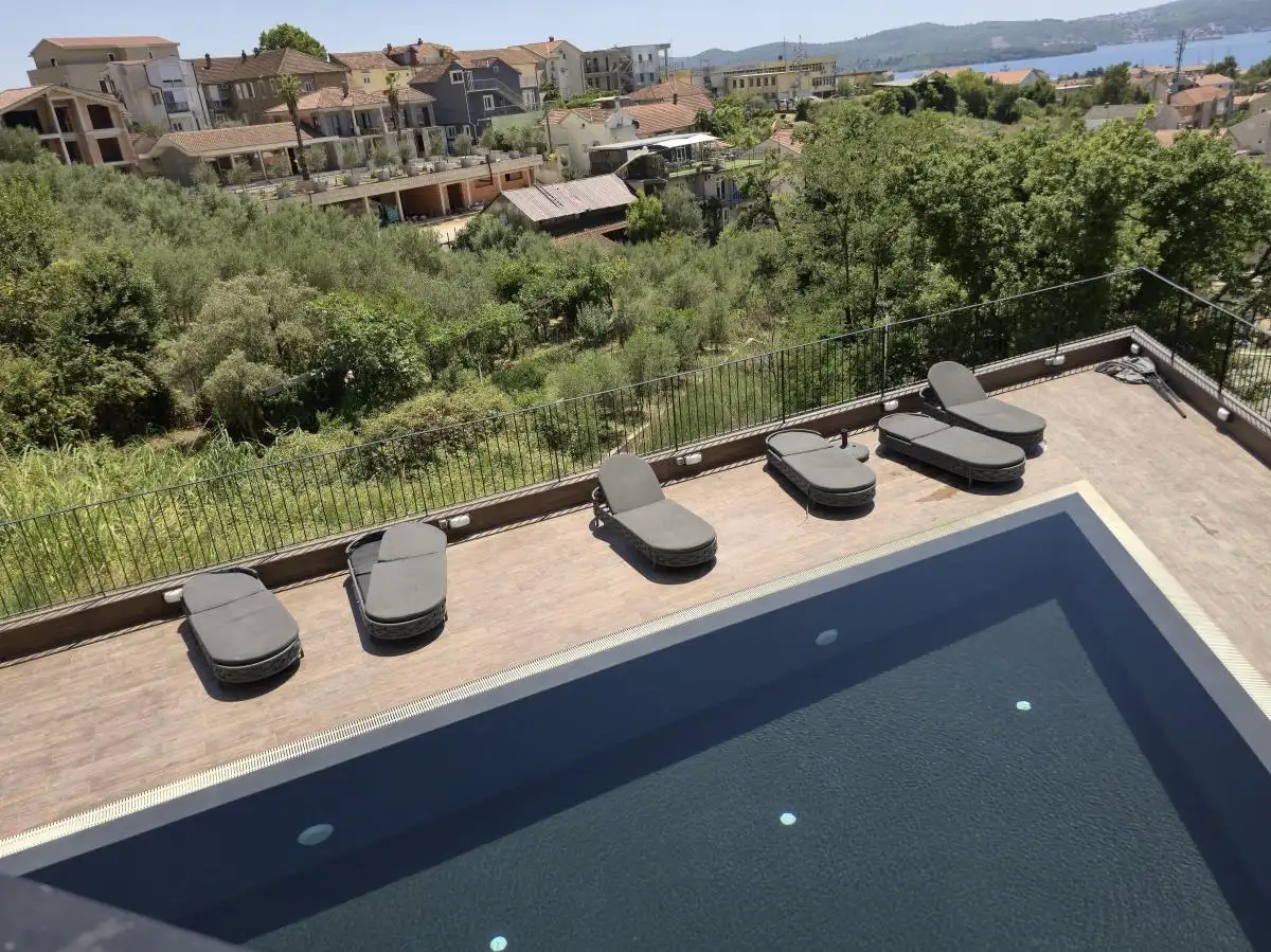 Flat 36m² in Montenegro, Tivat. Priced at 240000€ rent photo-3