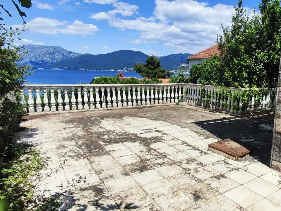 House 150m² in Montenegro, Krasici. Priced at 170000€ rent photo-2
