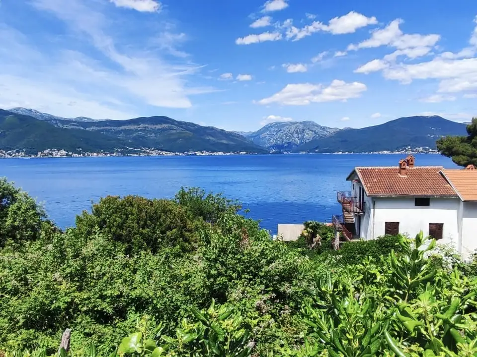 House 150m² in Montenegro, Krasici. Priced at 170000€ rent photo-3