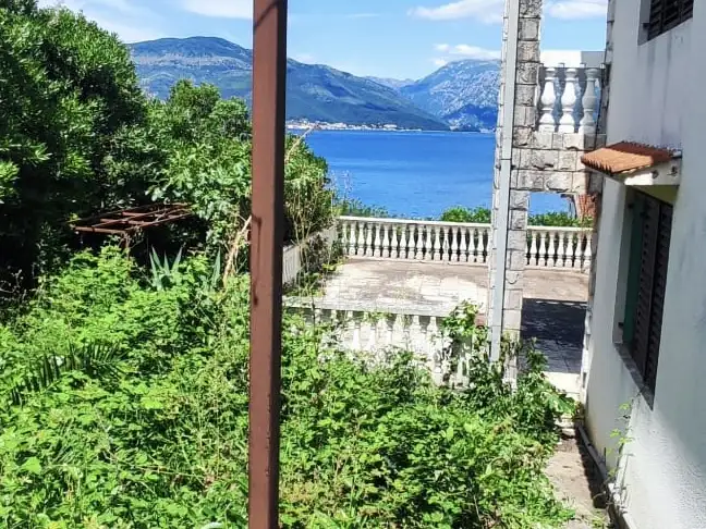 House 150m² in Montenegro, Krasici. Priced at 170000€ rent photo-12