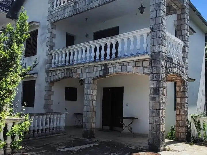 House 150m² in Montenegro, Krasici. Priced at 170000€ rent photo-14