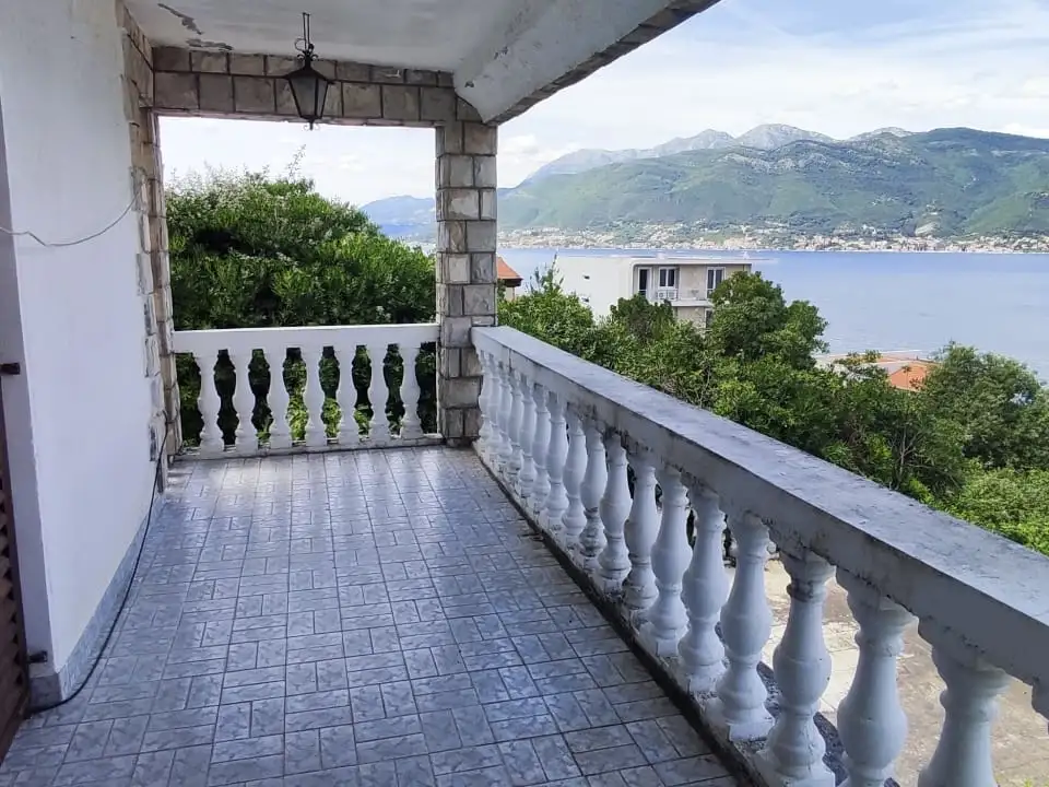 House 150m² in Montenegro, Krasici. Priced at 170000€ rent photo-28
