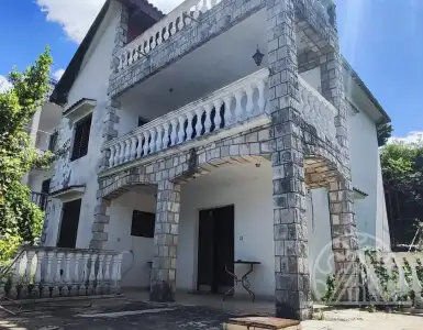 Buy in Montenegro for 170000€