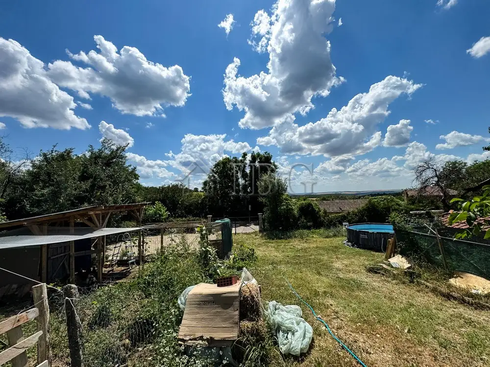 House 150m² in Bulgaria, Ruse. Priced at 62000€ rent photo-3