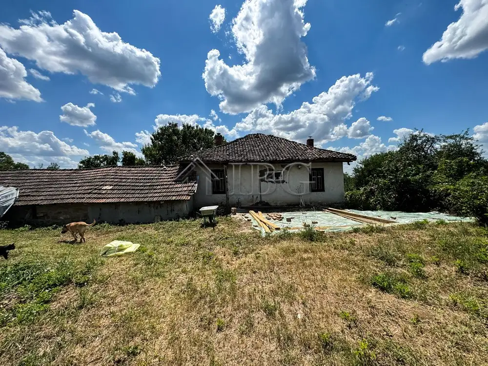 House 150m² in Bulgaria, Ruse. Priced at 62000€ rent photo-4