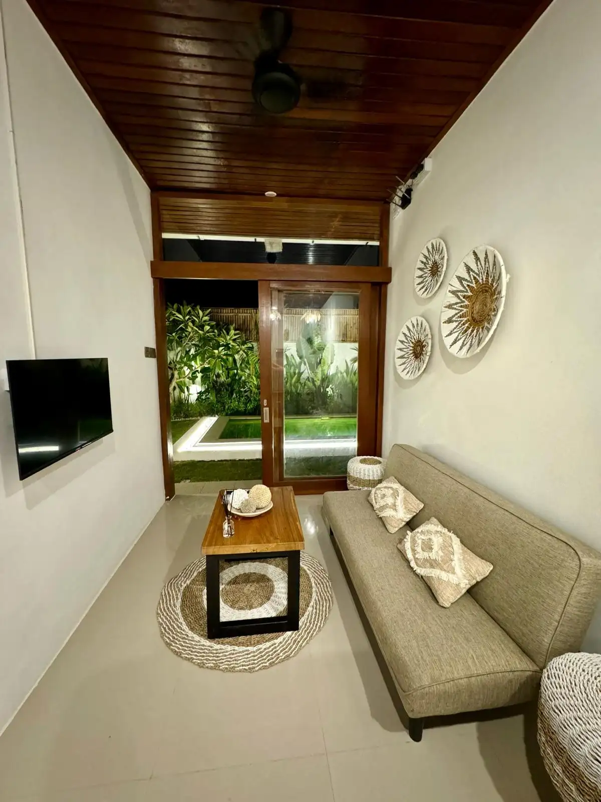 Villa 65m² in Indonesia, Canggu. Priced at 216029$ rent photo-14