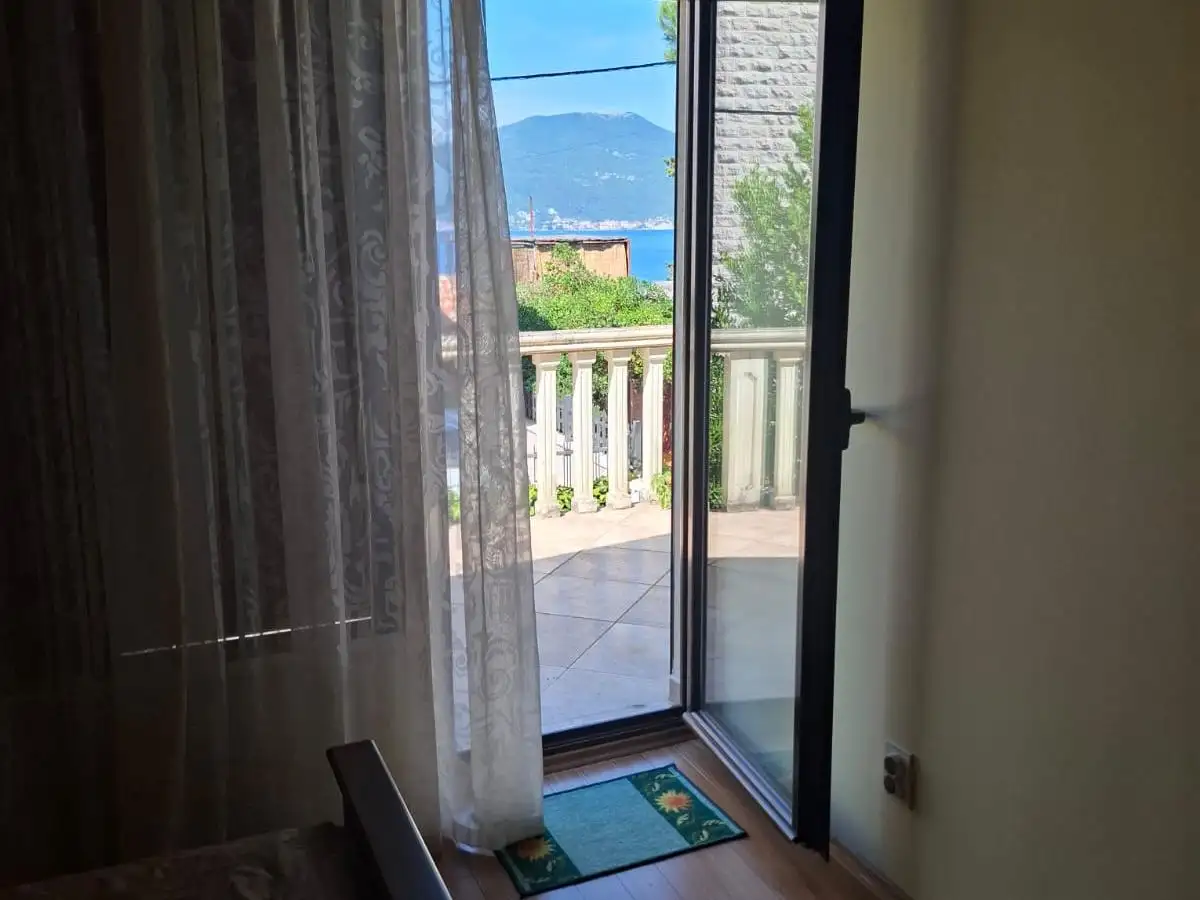 House 100m² in Montenegro, Krasici. Priced at 268000€ rent photo-16