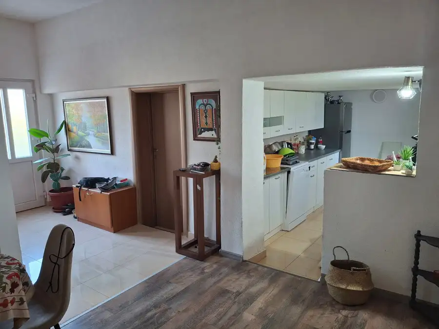 House 147m² in Montenegro, Bar. Priced at 180000€ rent photo-4