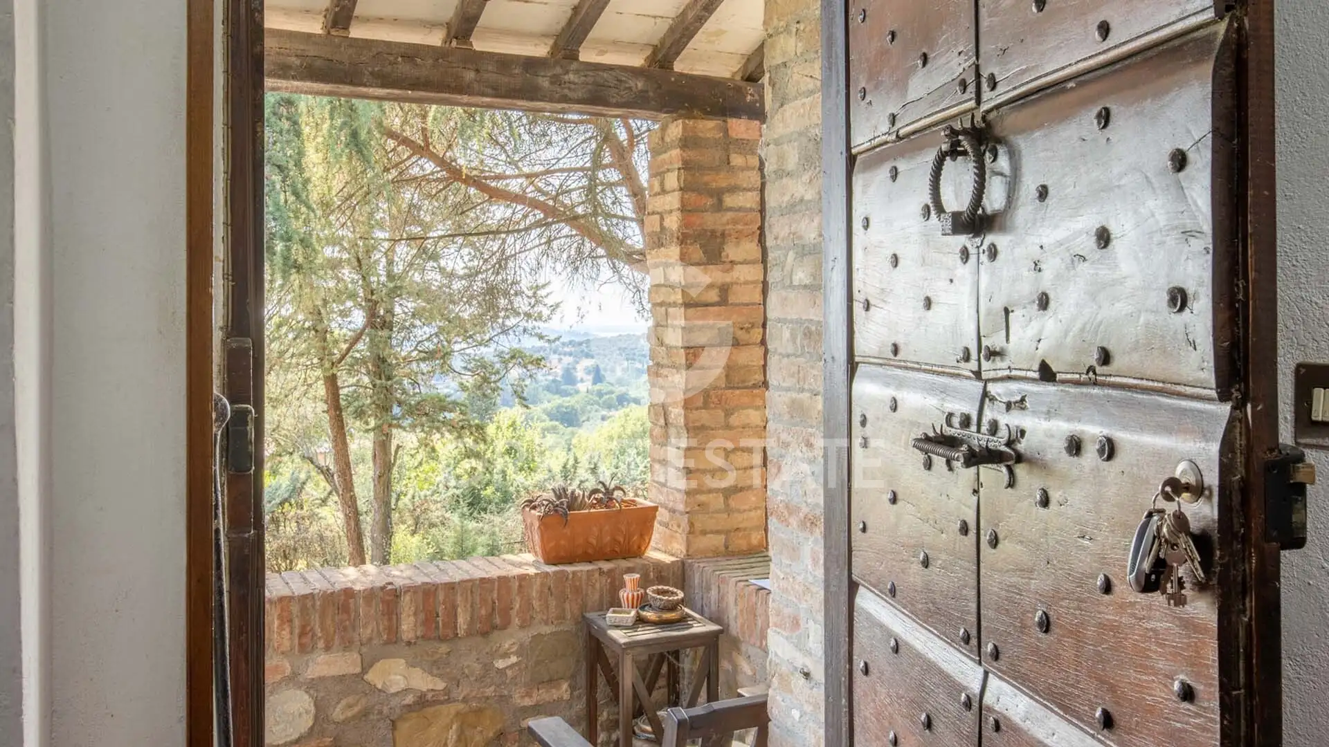 House 429m² in Italy, Perugia. Priced at 690000€ rent photo-10