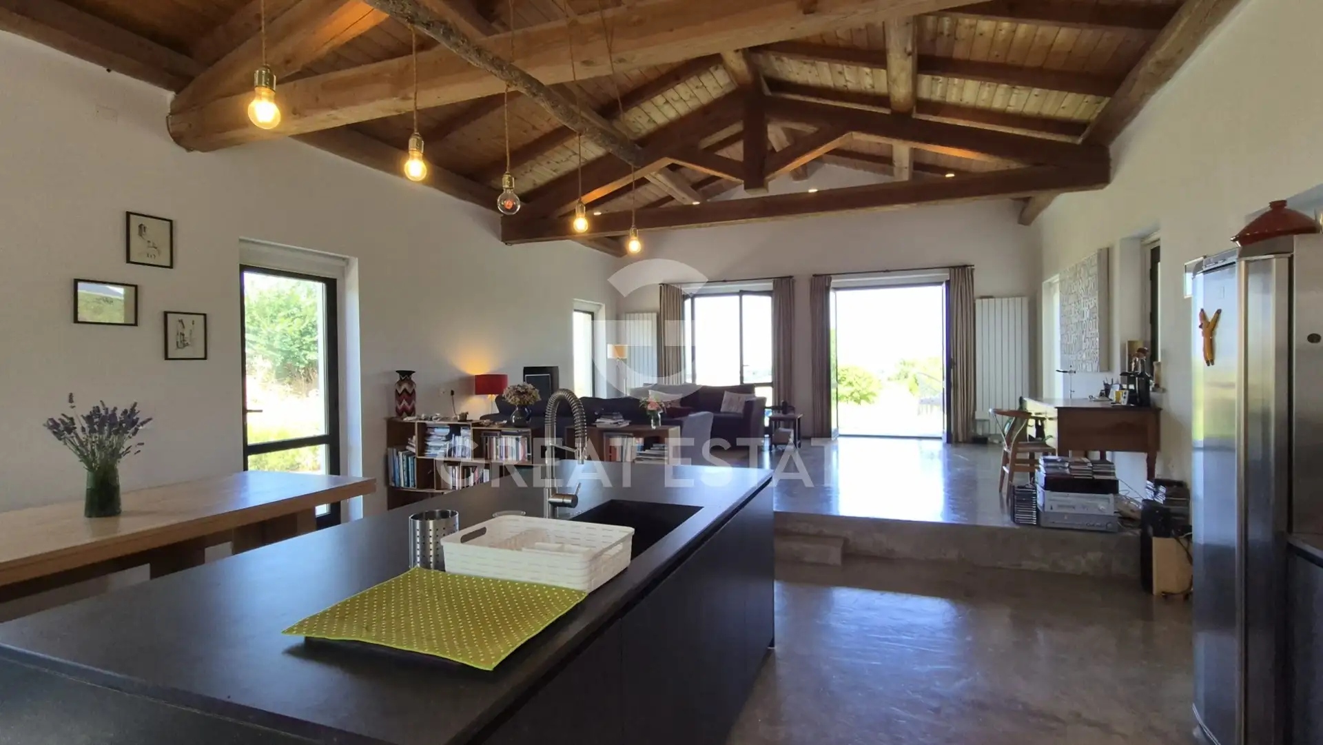 House 330m² in Italy, Perugia. Priced at 540000€ rent photo-13