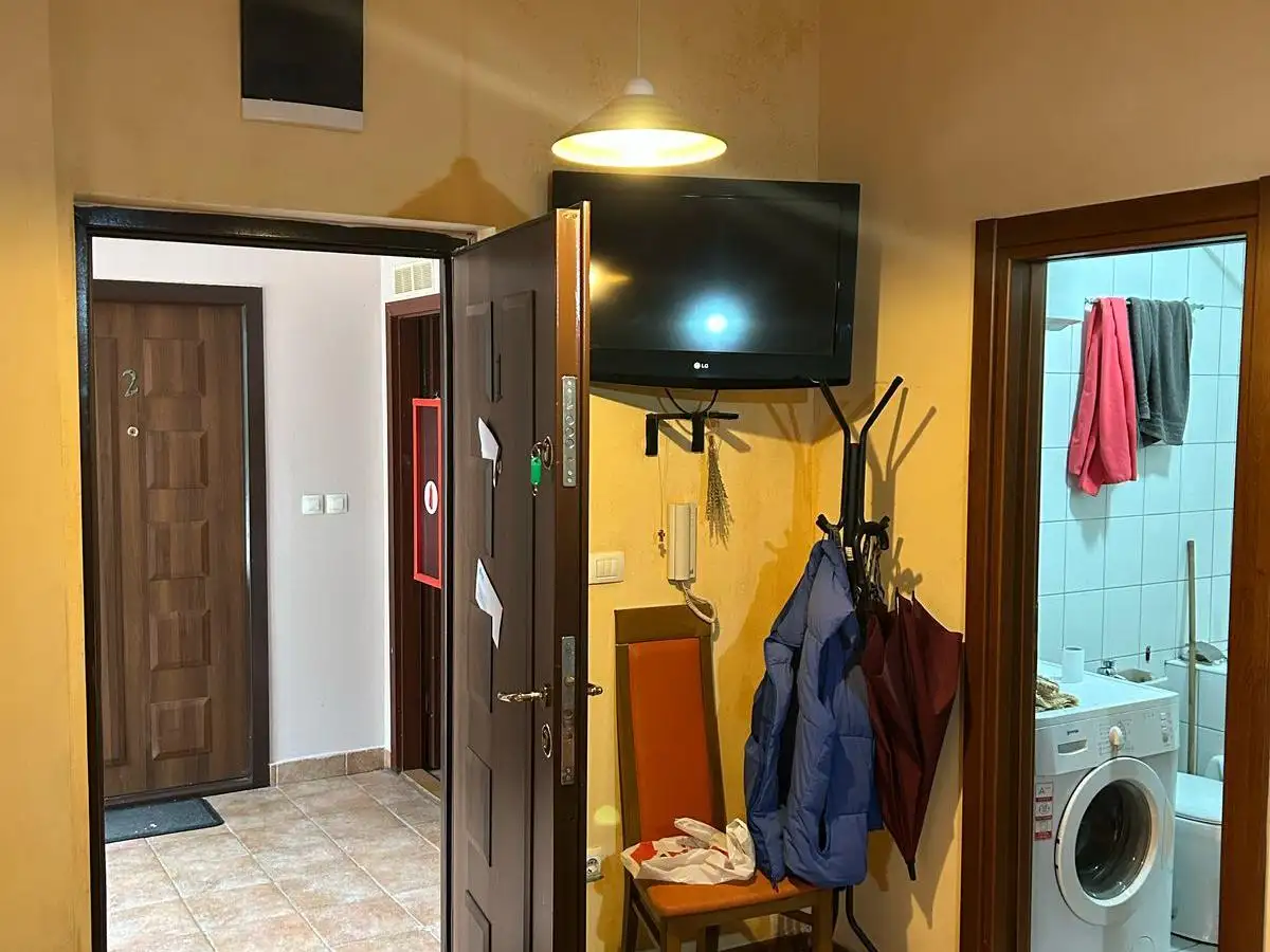 Flat 53m² in Montenegro, Risan. Priced at 95000€ rent photo-4