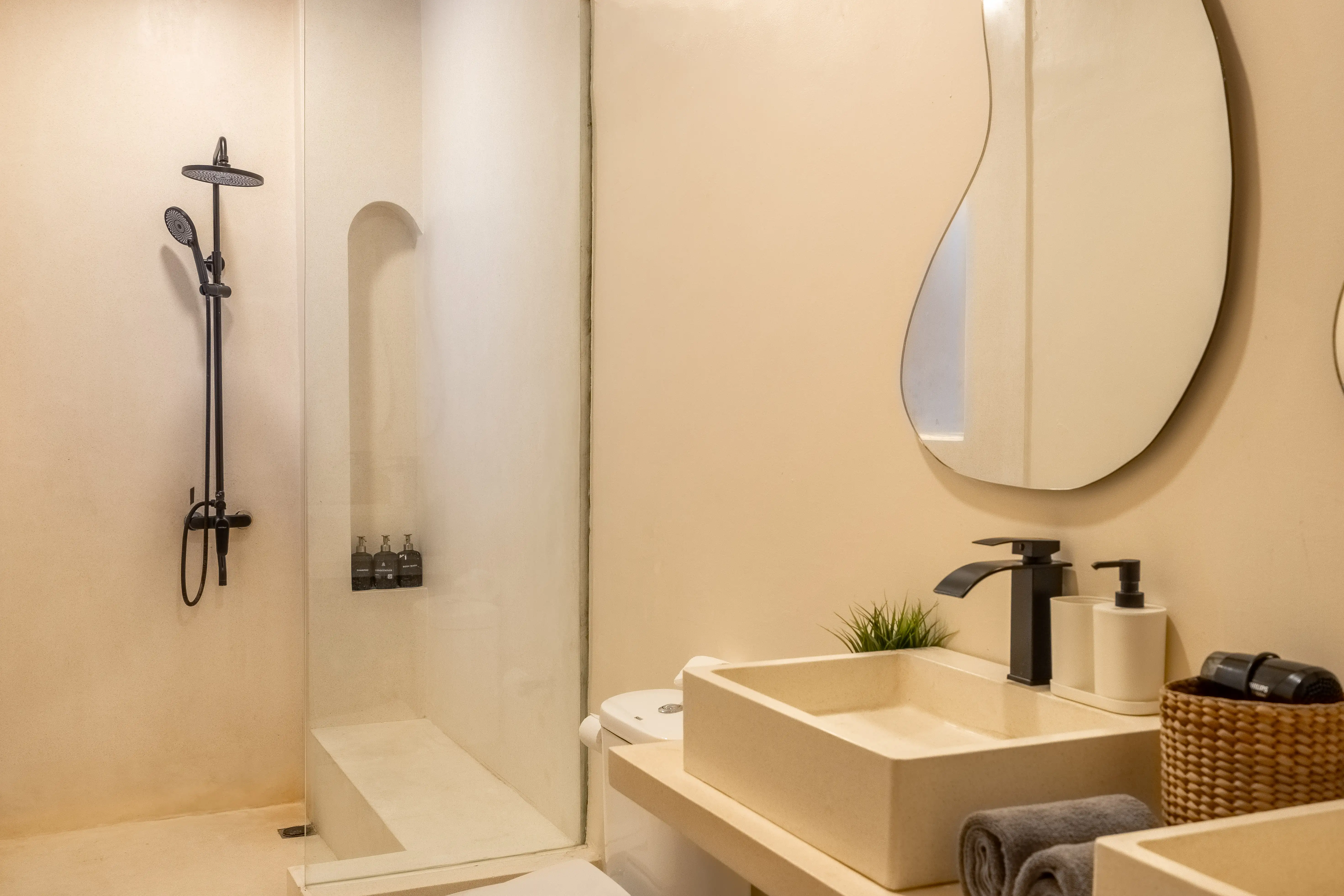 Villa 110m² in Indonesia, Umalas. Priced at 28000$ rent photo-6