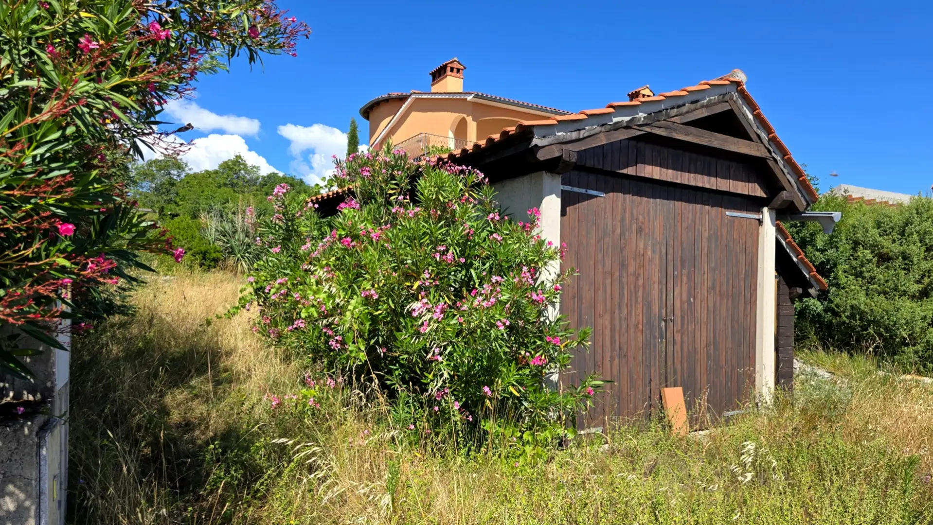 Villa 300m² in Croatia, Labin. Priced at 520000€ rent photo-11