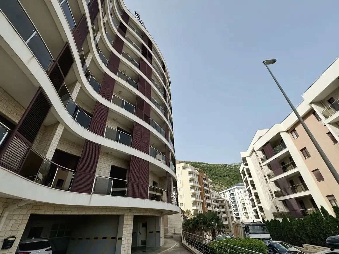 Flat 42m² in Montenegro, Becici. Priced at 116000€ rent photo-1