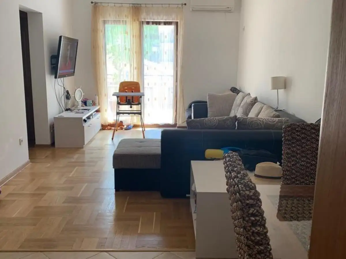 Flat 62m² in Montenegro, Risan. Priced at 145000€ rent photo-13