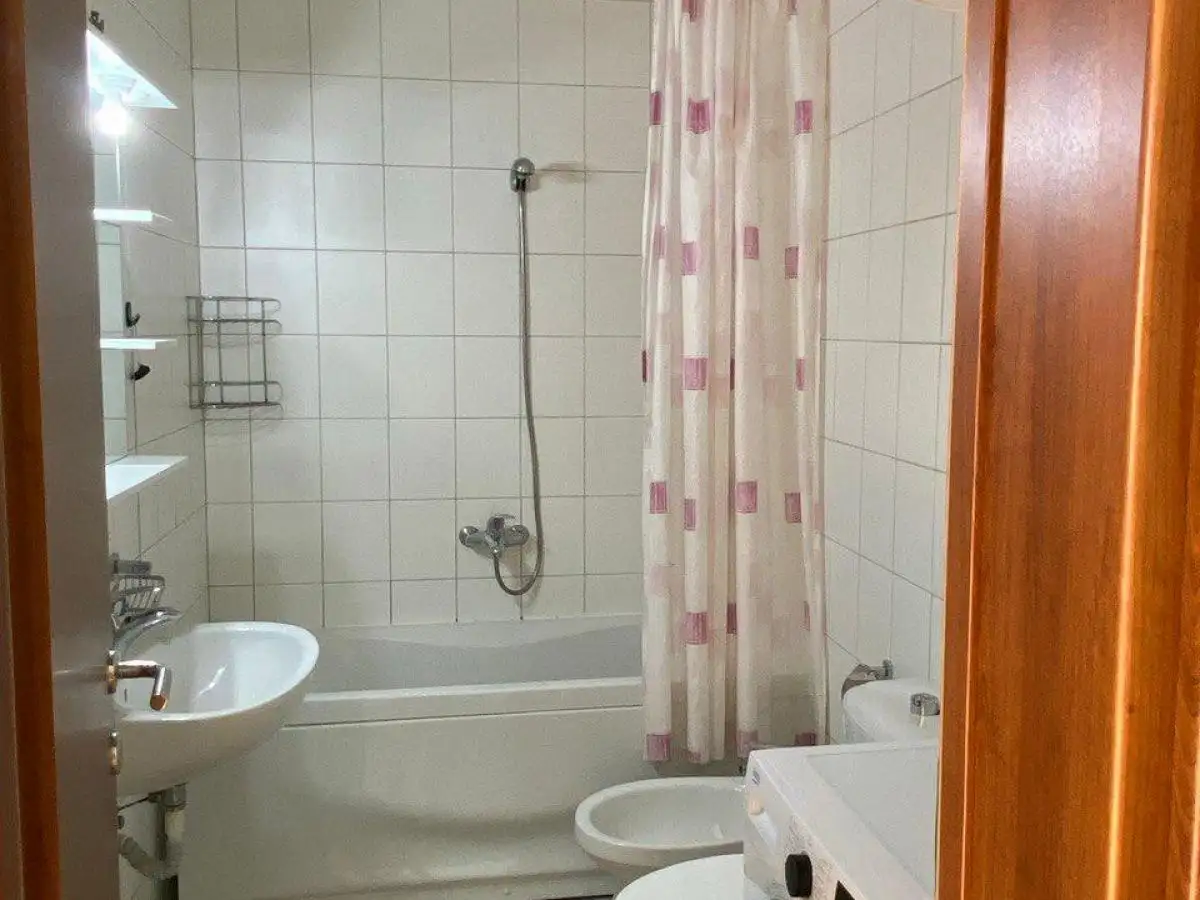 Flat 140m² in Montenegro, Risan. Priced at 310€ rent photo-13