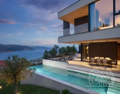 Buy in Croatia for 2300000€