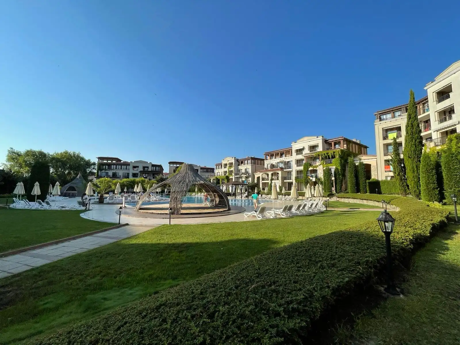 Flat 61m² in Bulgaria, Sozopol. Priced at 138000€ rent photo-1