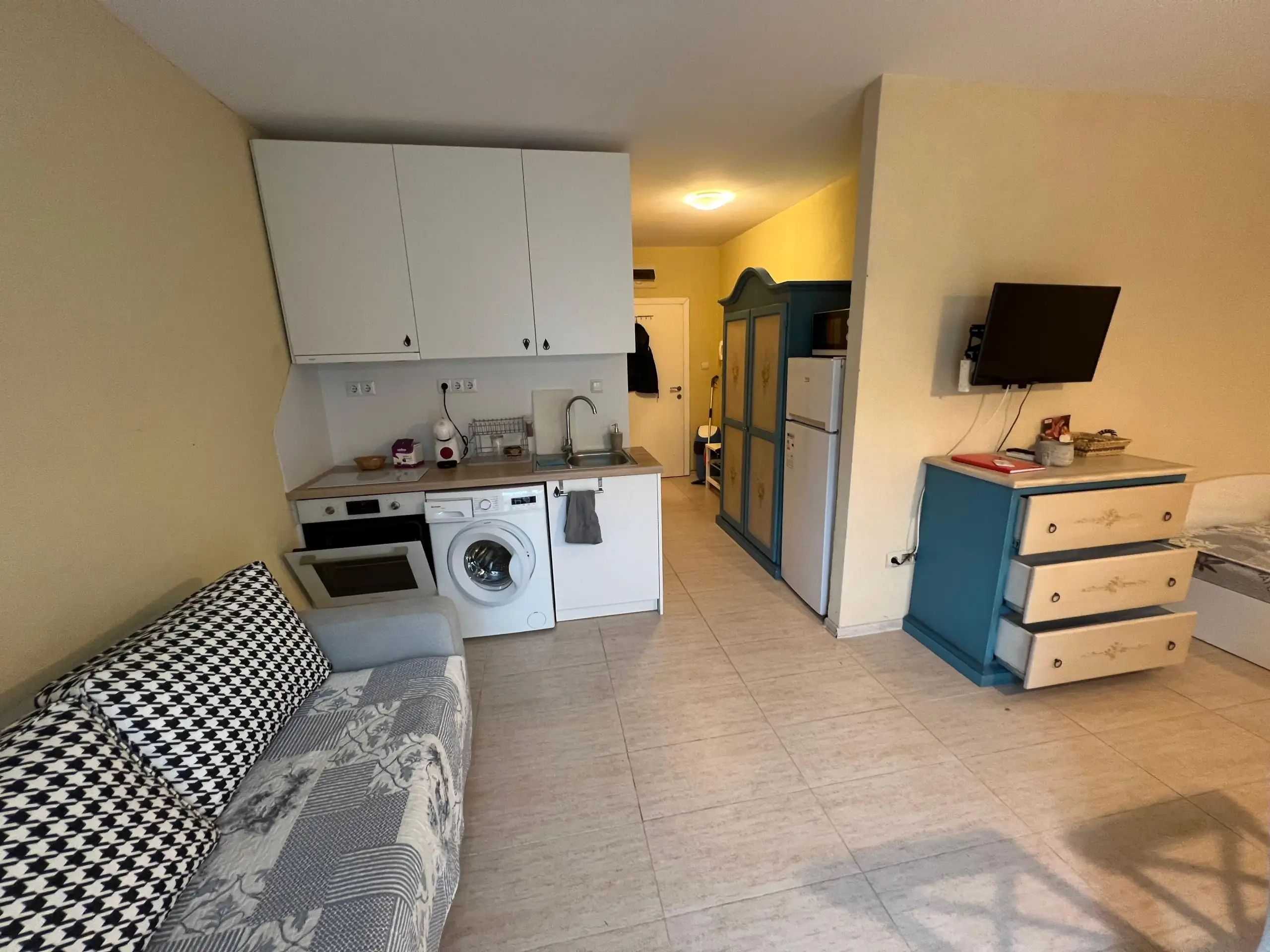 Flat 51m² in Bulgaria, Sozopol. Priced at 75000€ rent photo-7