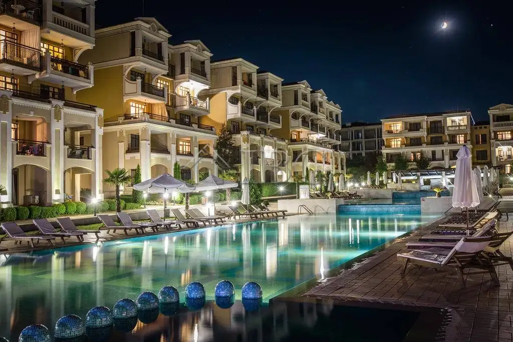 Flat 51m² in Bulgaria, Sozopol. Priced at 75000€ rent photo-20