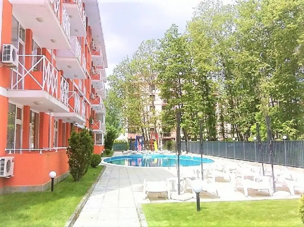Flat 33m² in Bulgaria, Sunny Beach. Priced at 45999€ rent photo-13