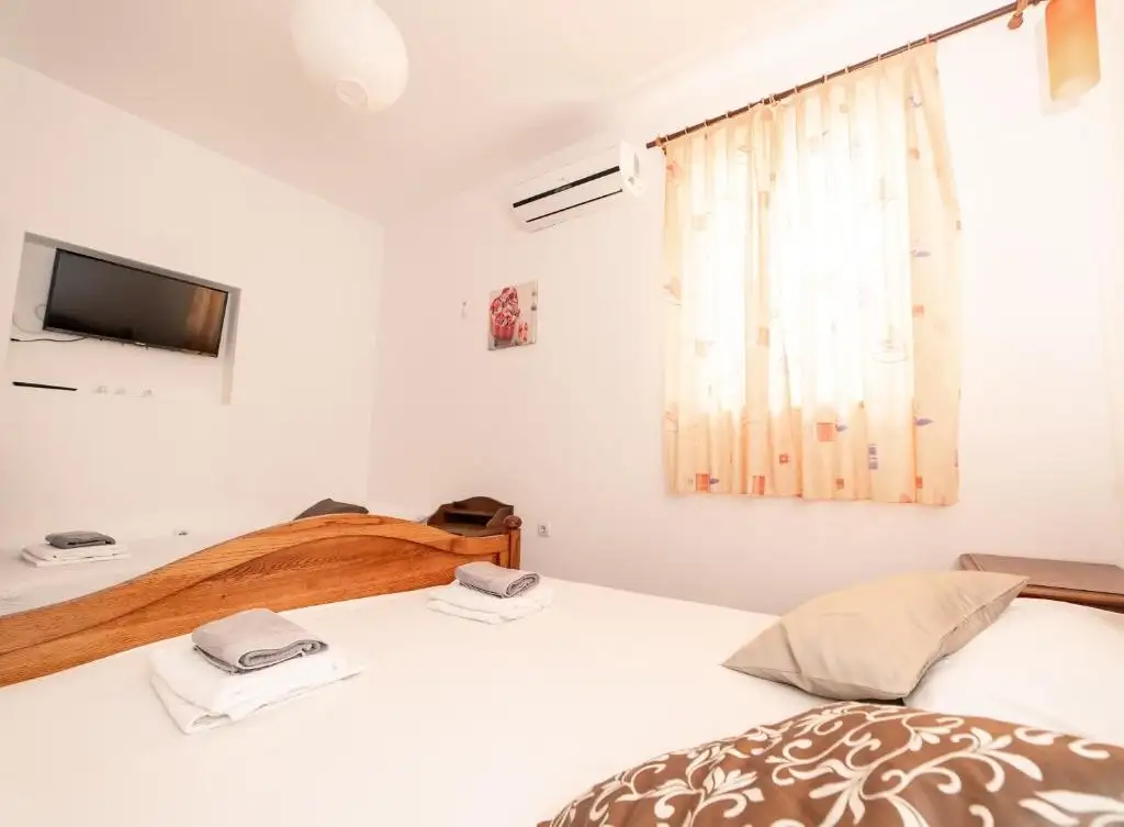 Hotels 365m² in Croatia, Novalja. Priced at 890000€ rent photo-9