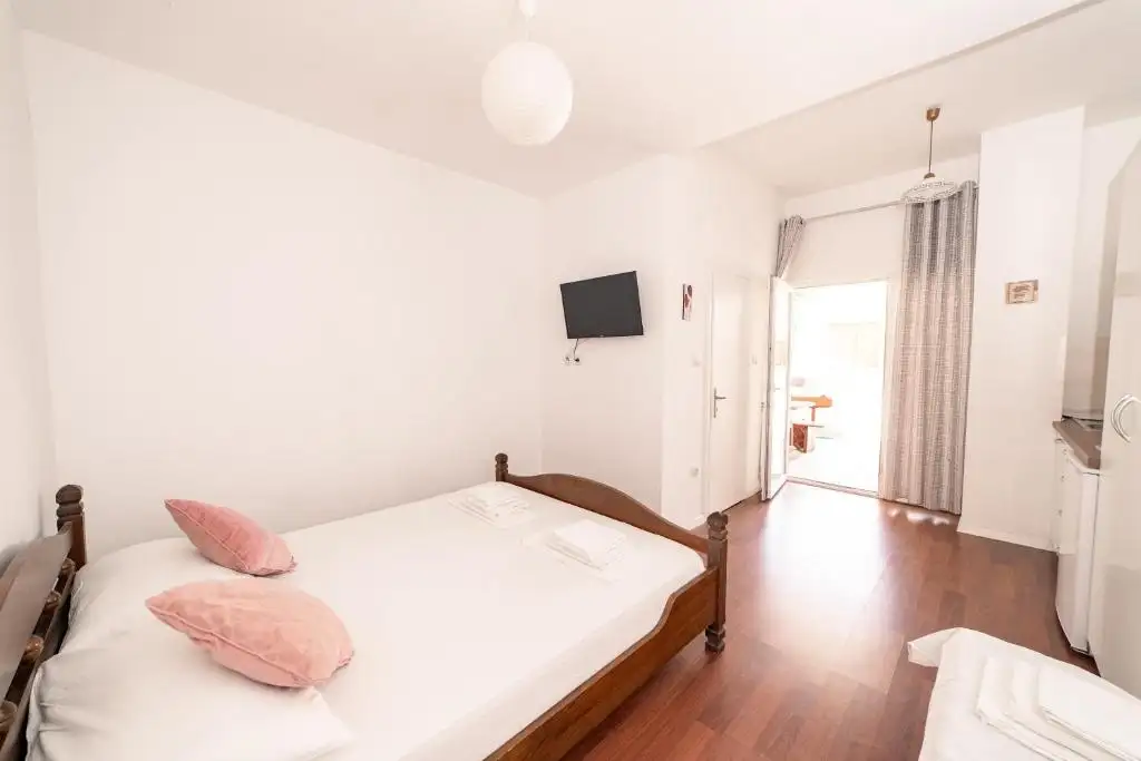 Hotels 365m² in Croatia, Novalja. Priced at 890000€ rent photo-15
