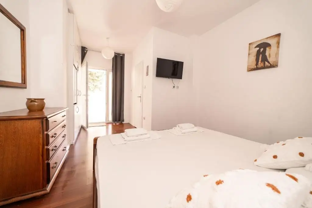 Hotels 365m² in Croatia, Novalja. Priced at 890000€ rent photo-22