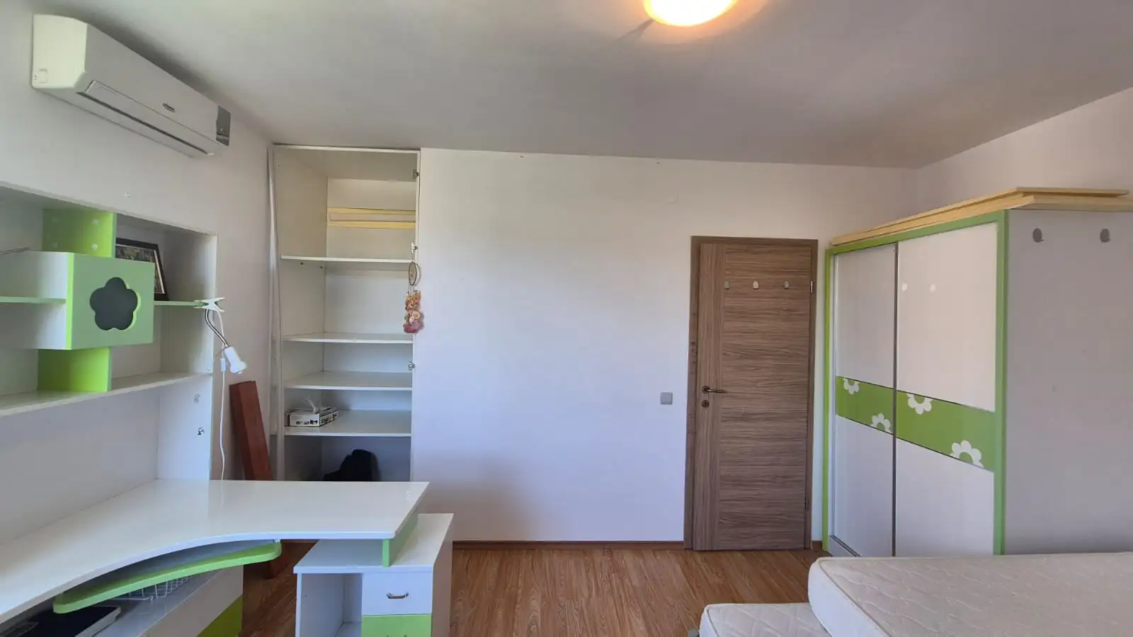 Flat 65m² in Bulgaria, Sunny Beach. Priced at 75000€ rent photo-11
