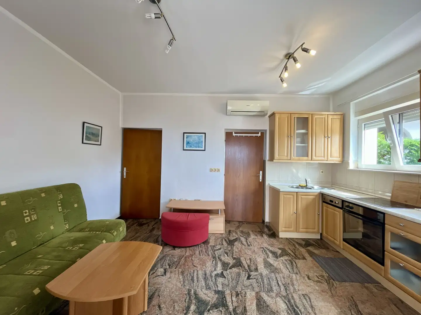 Hotels 370m² in Croatia, Matulji. Priced at 975000€ rent photo-9