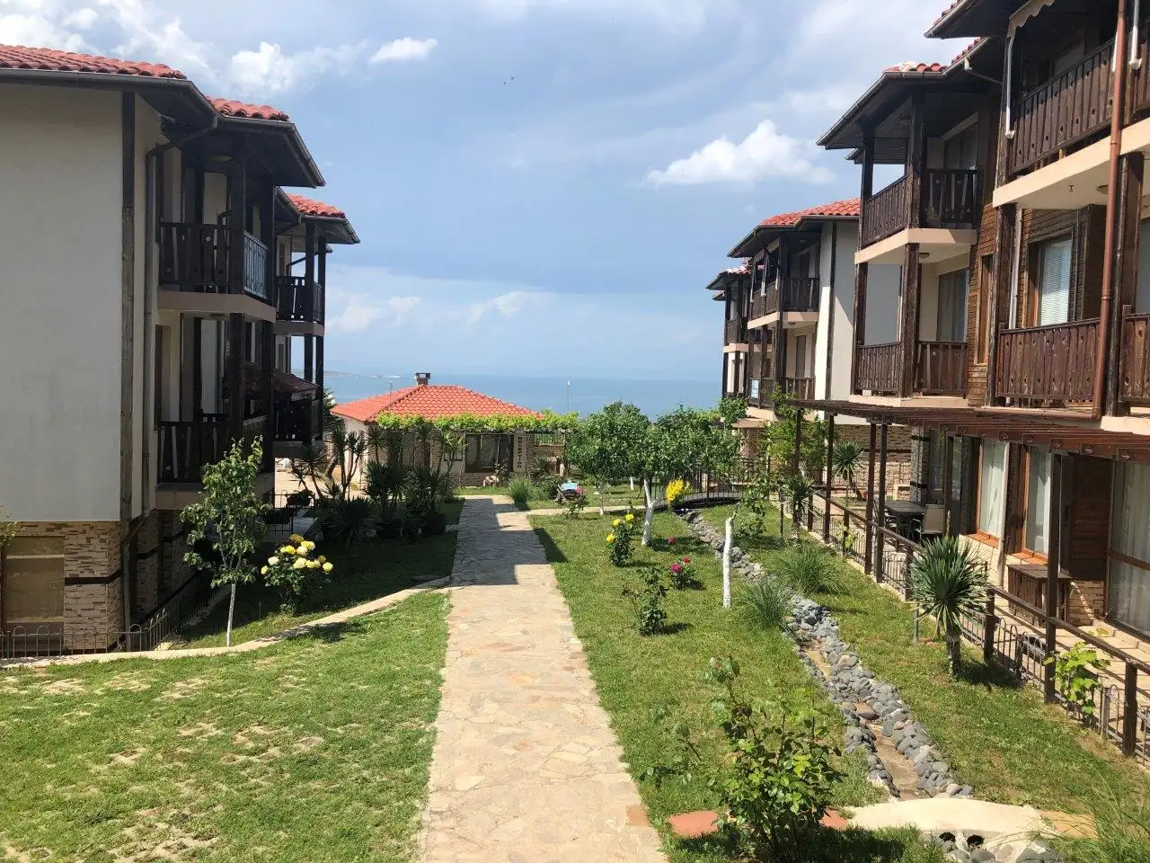 Flat 55m² in Bulgaria, Sozopol. Priced at 92000€ rent photo-19