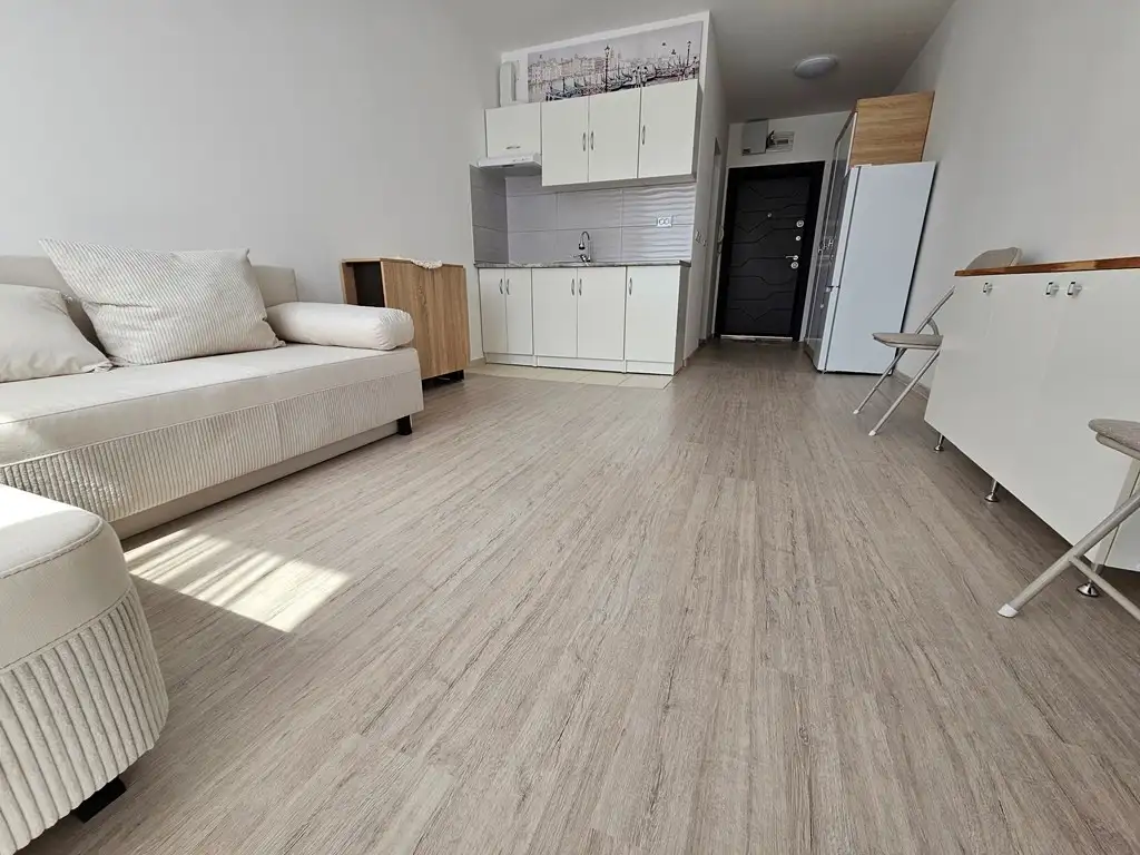 Flat 42m² in Bulgaria, Nessebar. Priced at 69500€ rent photo-3