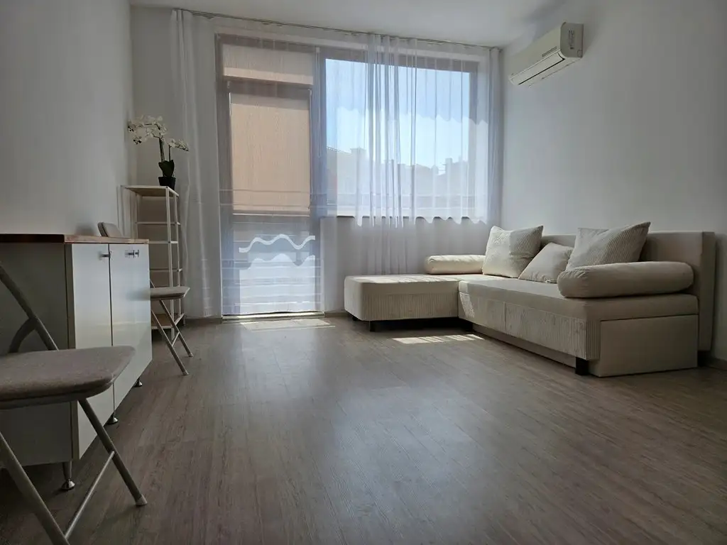 Flat 42m² in Bulgaria, Nessebar. Priced at 69500€ rent photo-13
