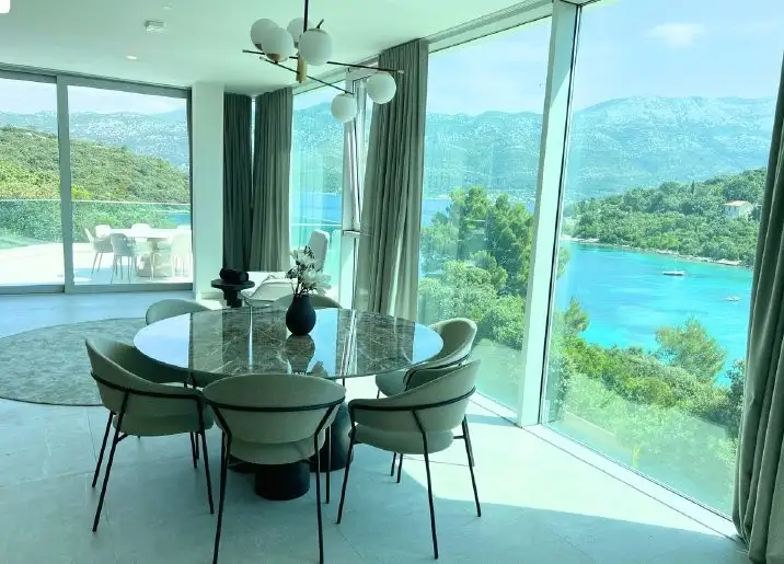 Villa 400m² in Croatia, Korcula. Priced at 1900000€ rent photo-5