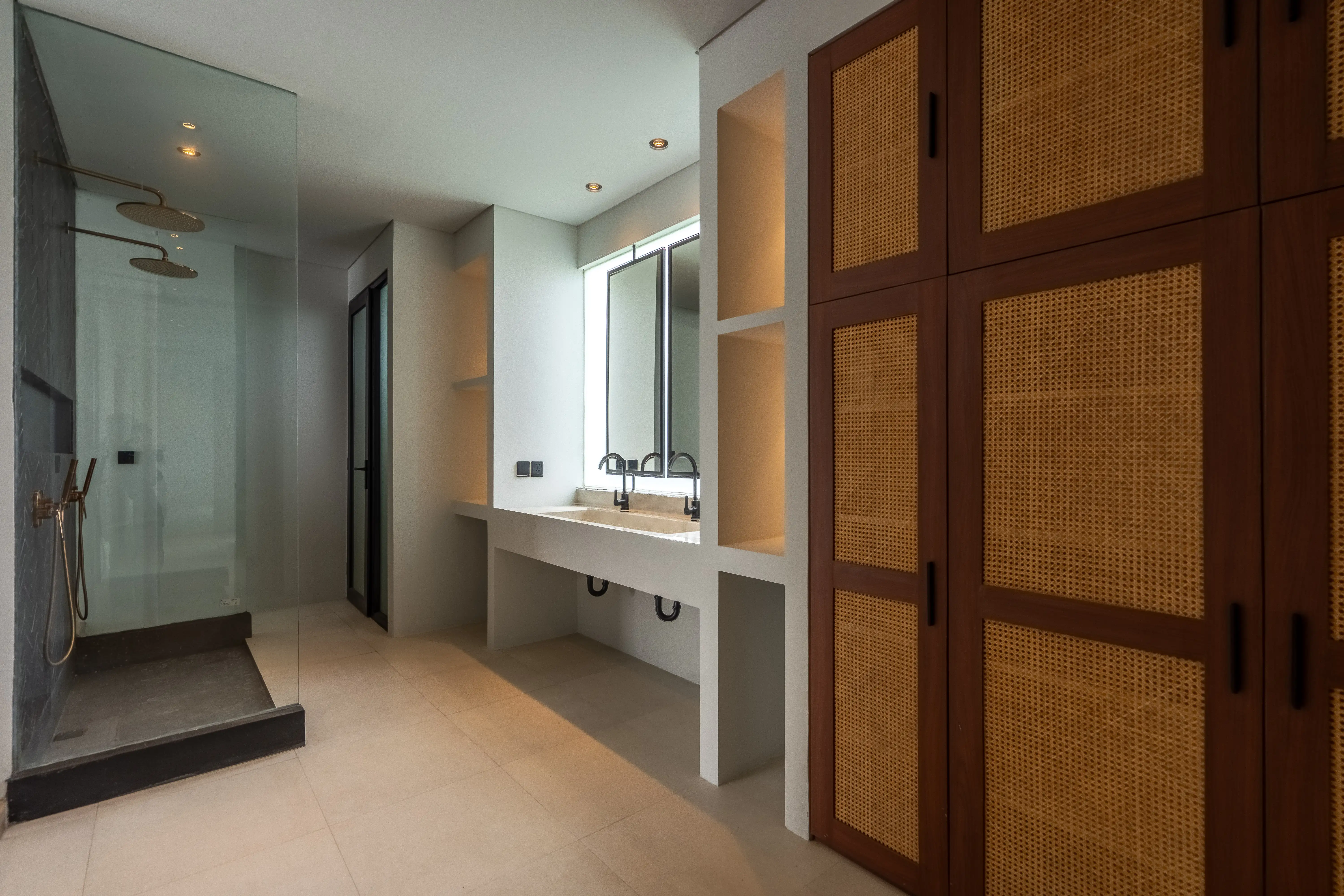 Villa 200m² in Indonesia, Canggu. Priced at 330000$ rent photo-4