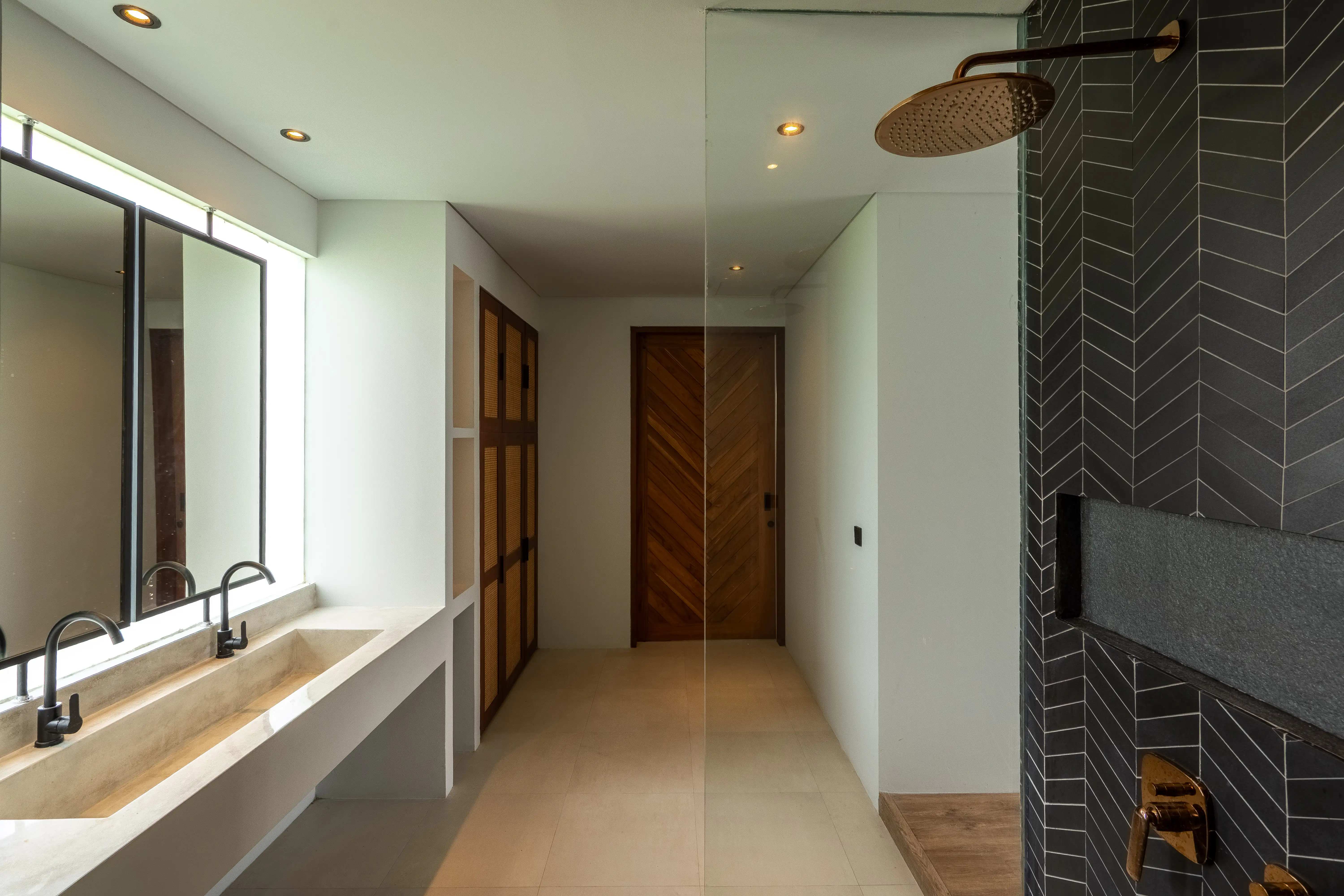 Villa 200m² in Indonesia, Canggu. Priced at 330000$ rent photo-6