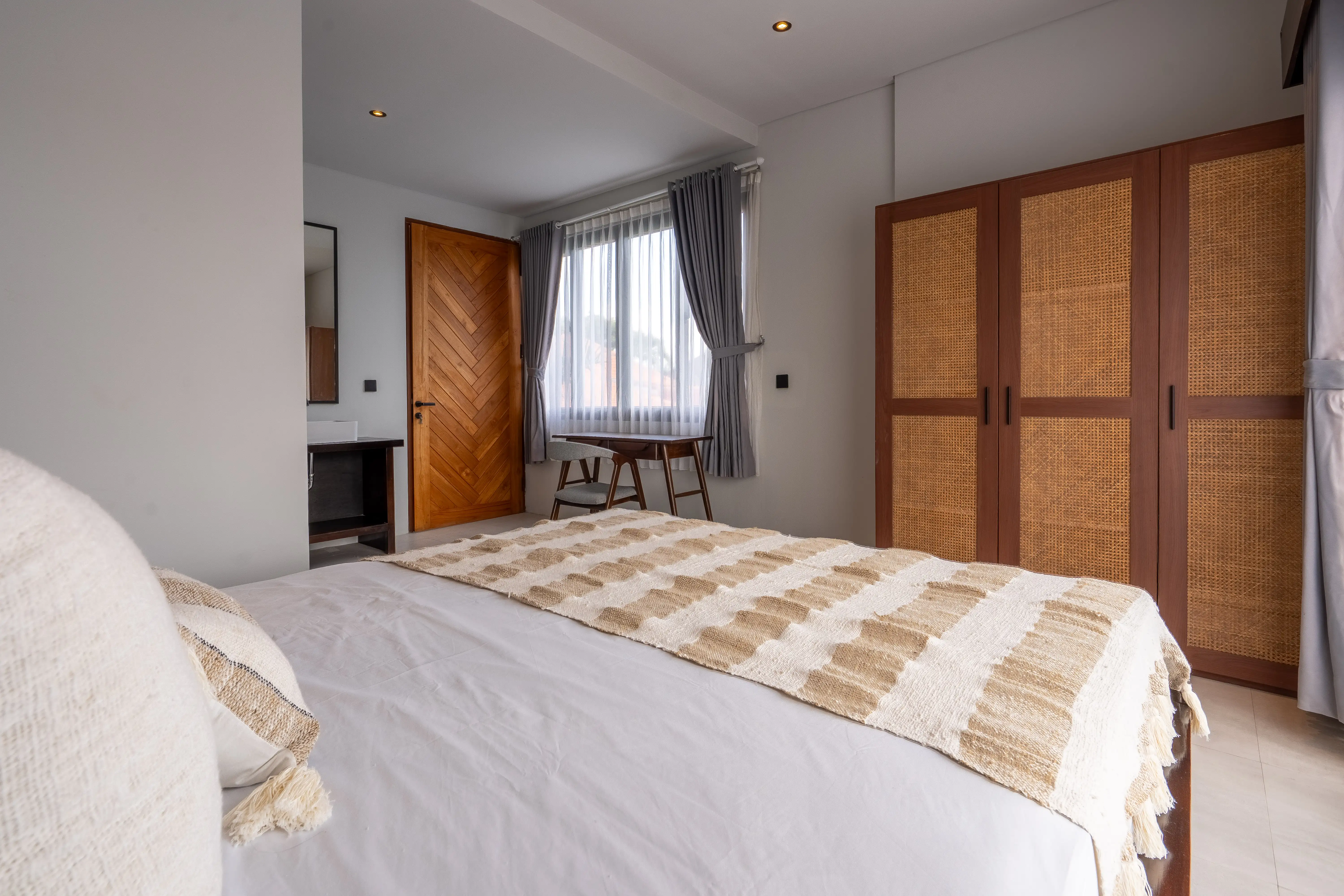 Villa 200m² in Indonesia, Canggu. Priced at 330000$ rent photo-13