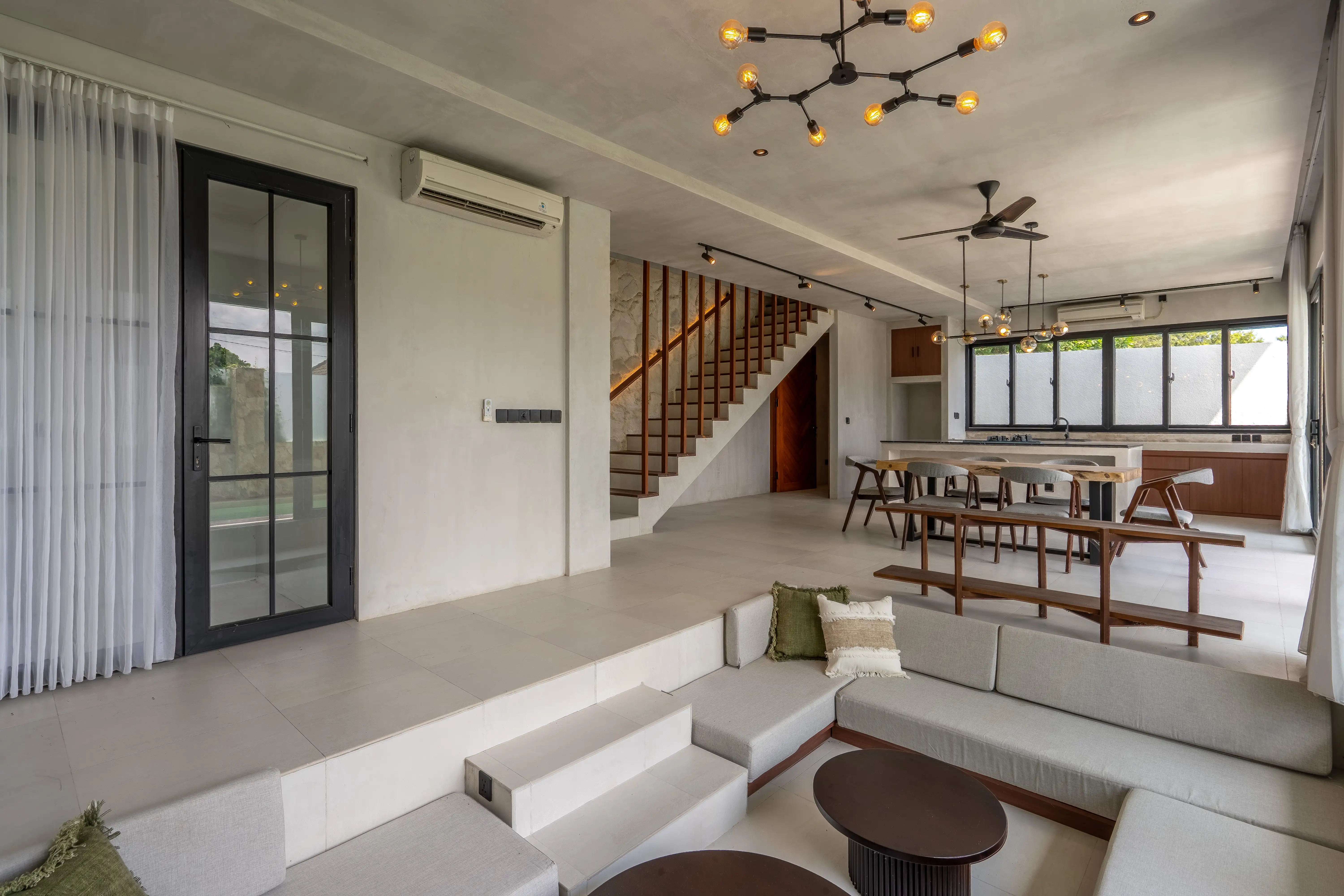 Villa 200m² in Indonesia, Canggu. Priced at 330000$ rent photo-16