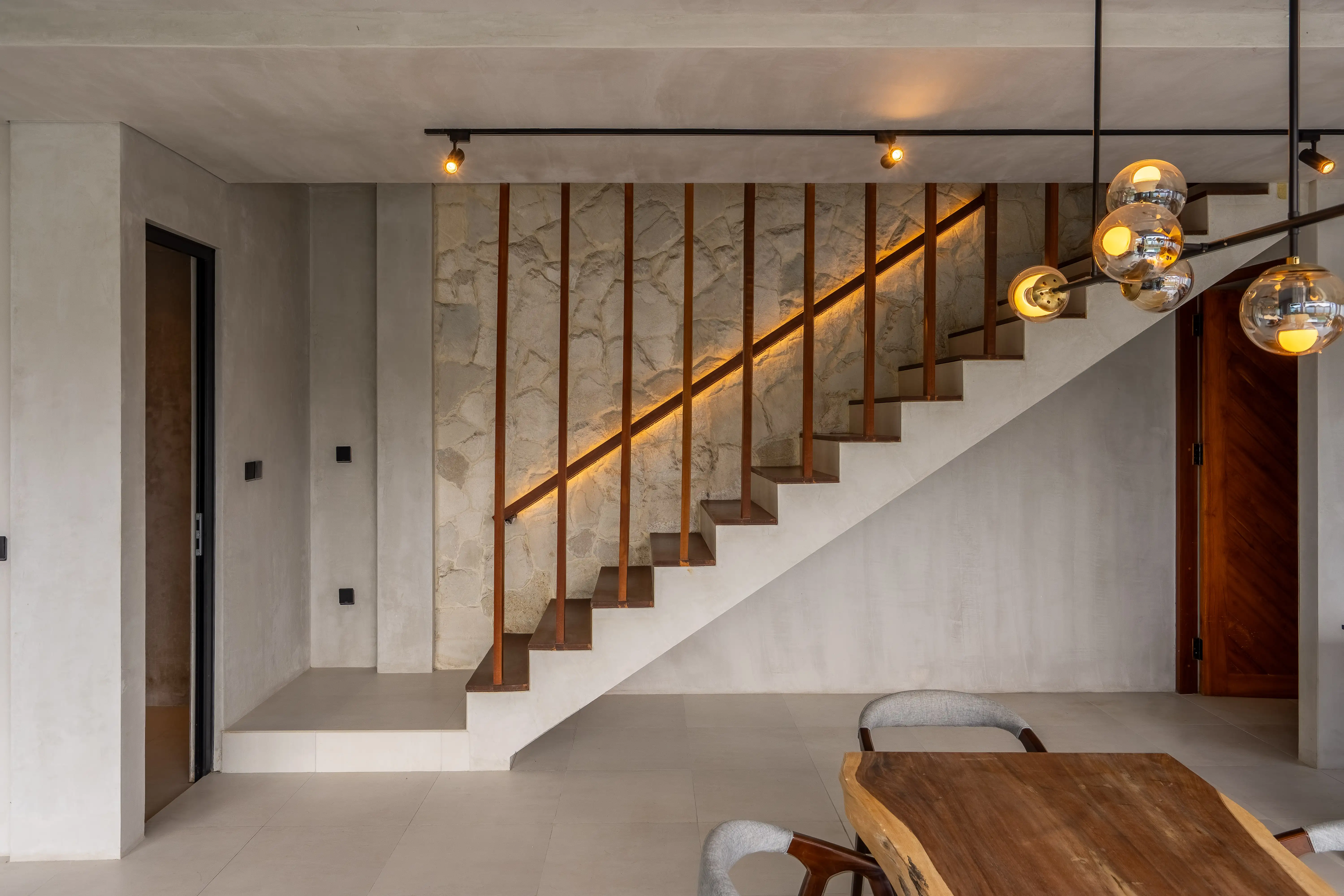 Villa 200m² in Indonesia, Canggu. Priced at 330000$ rent photo-21