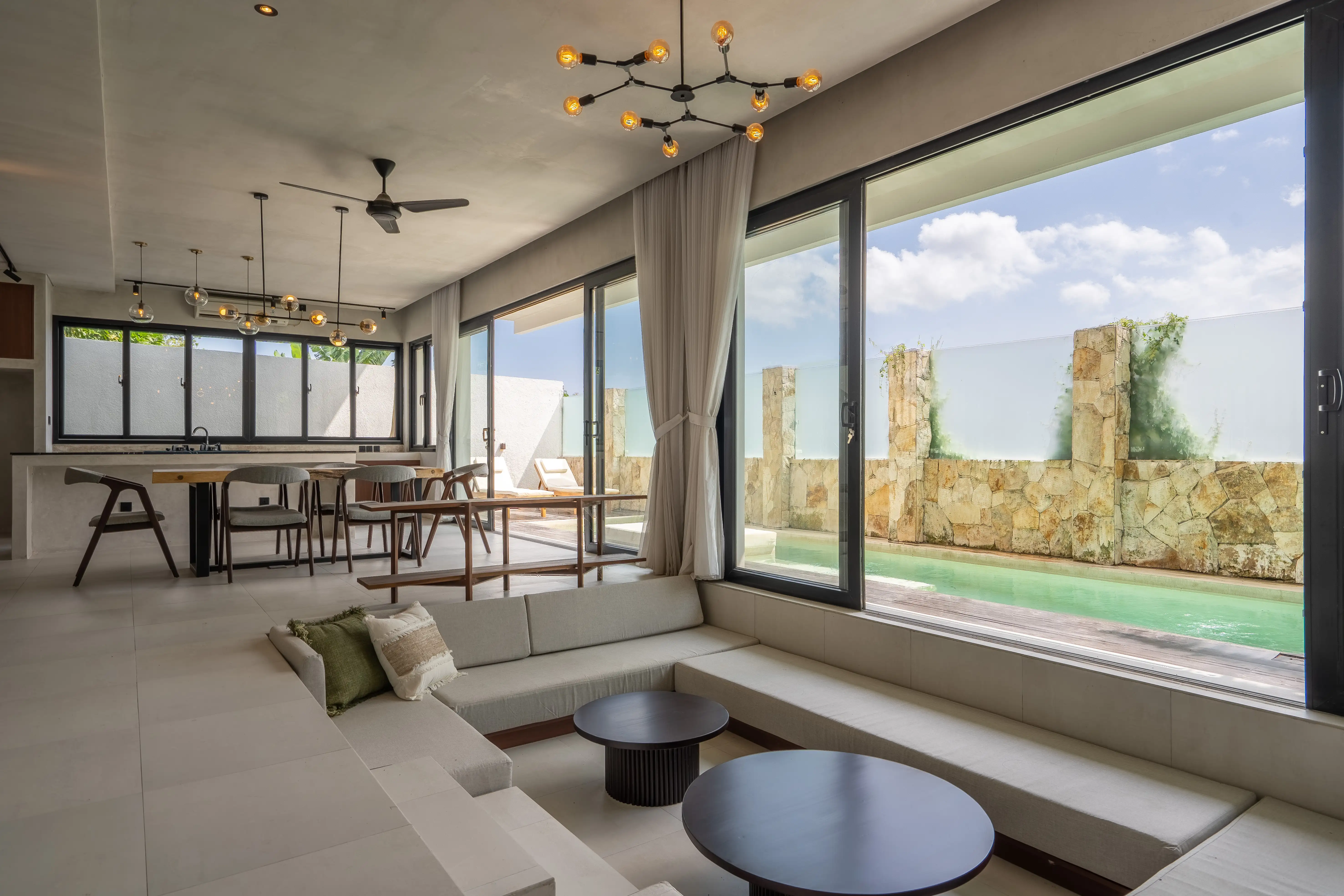 Villa 200m² in Indonesia, Canggu. Priced at 330000$ rent photo-25