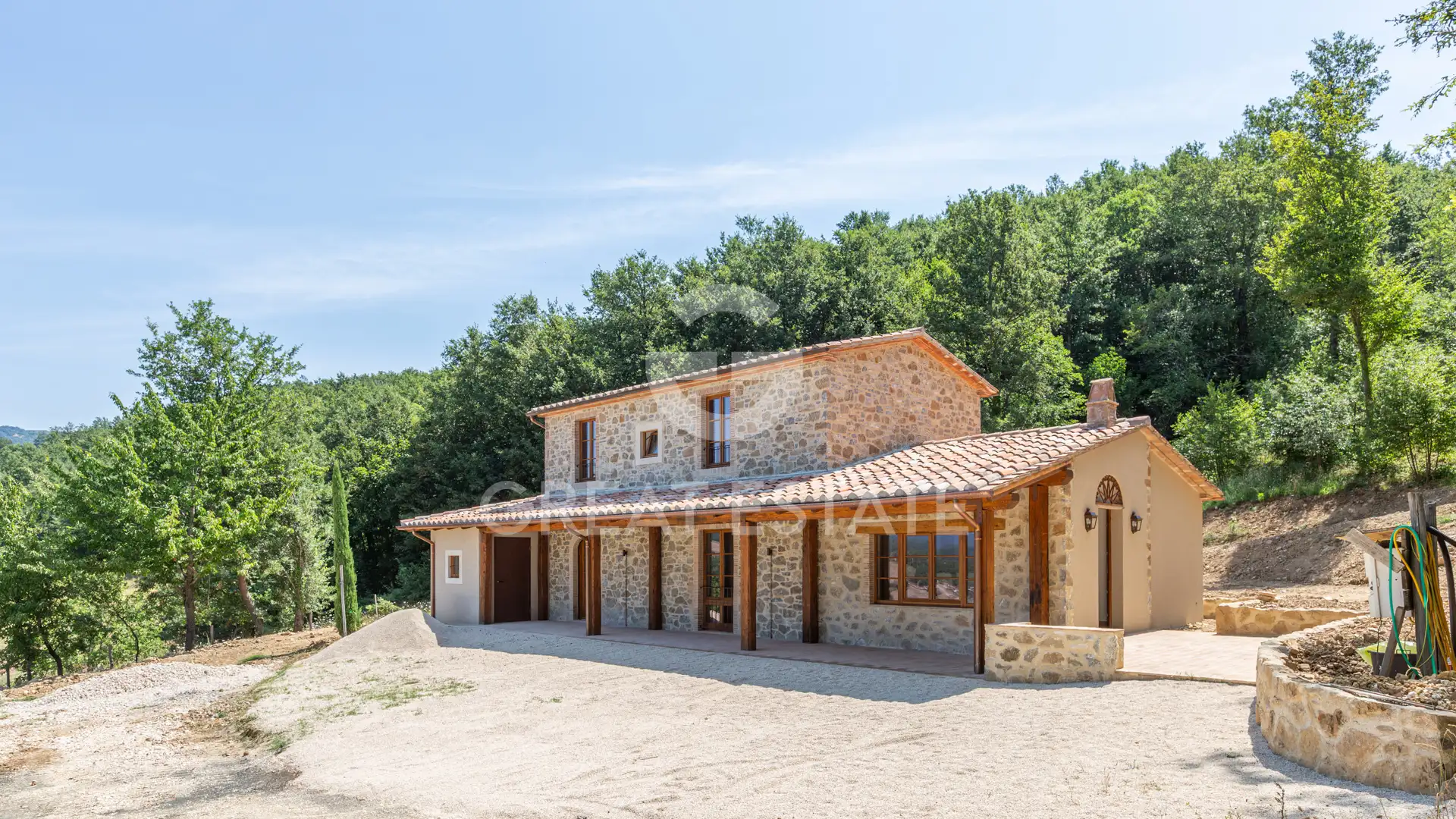 House 194m² in Italy, Grosseto. Priced at 475000€ rent photo-2