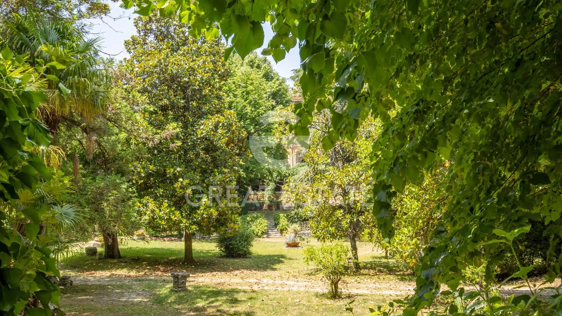 Villa 4204m² in Italy, Terney. Priced at 2400000€ rent photo-13