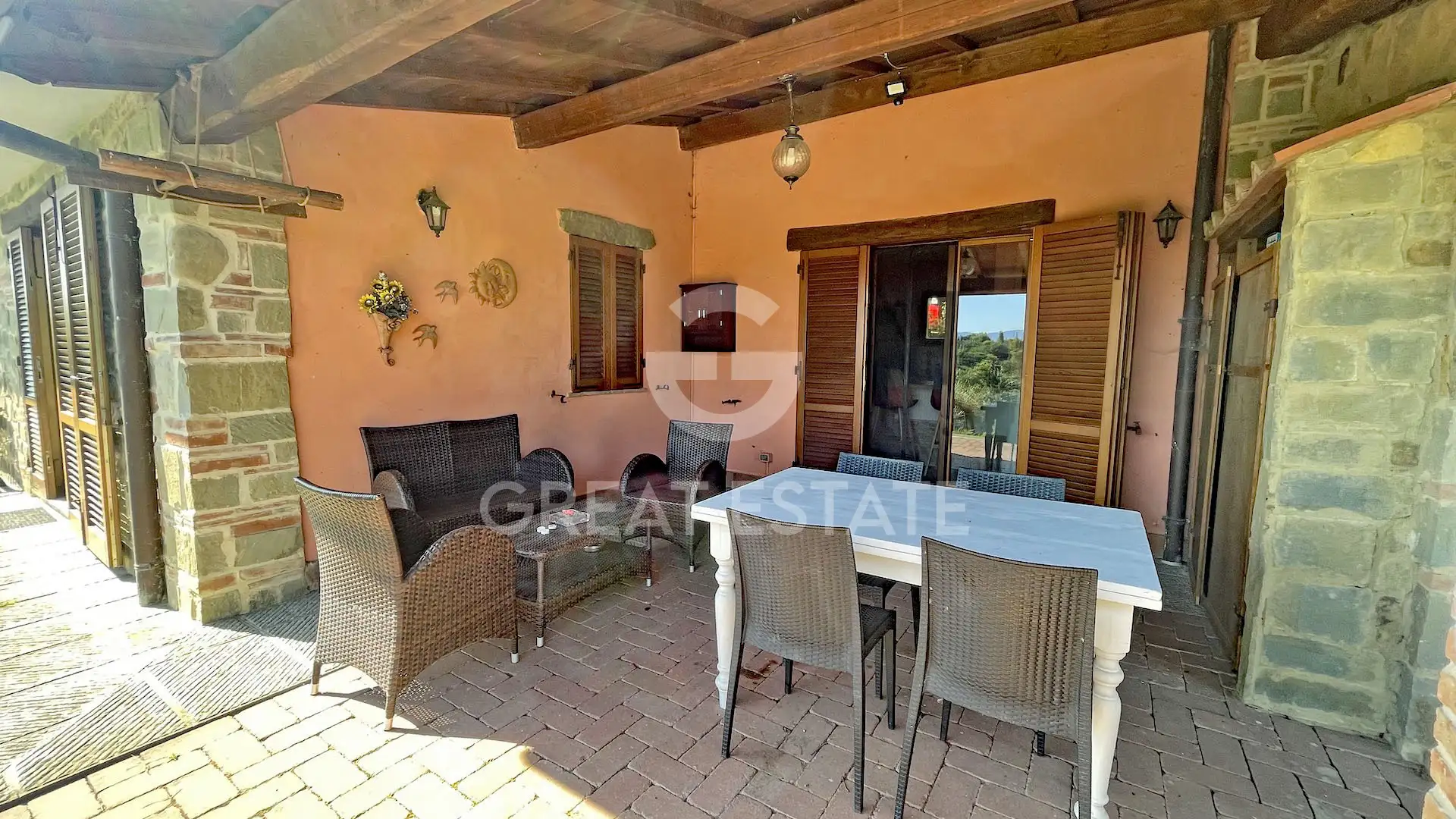 House 241m² in Italy, Arezzo. Priced at 690000€ rent photo-11