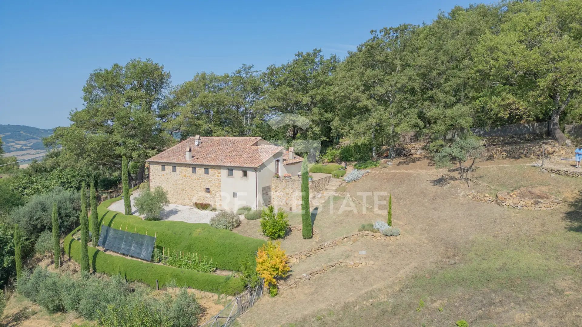House 306m² in Italy, Grosseto. Priced at 560000€ rent photo-14