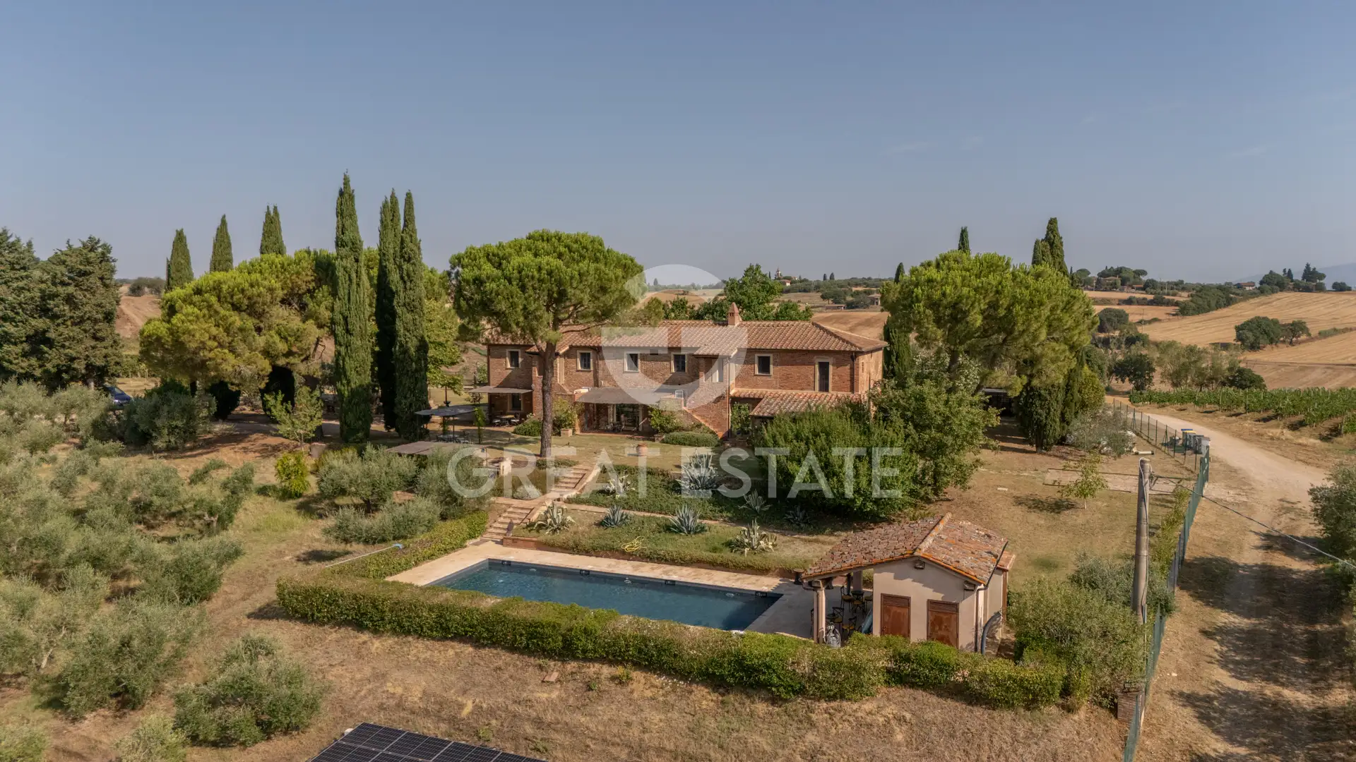 House 624m² in Italy, Perugia. Priced at 1460000€ rent photo-7