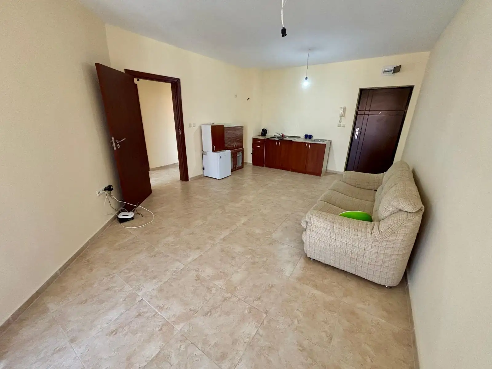 Flat 66m² in Bulgaria, Nessebar. Priced at 78000€ rent photo-6