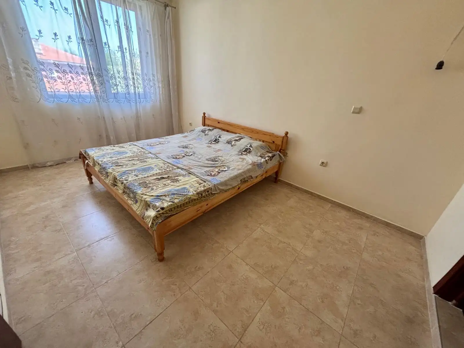 Flat 66m² in Bulgaria, Nessebar. Priced at 78000€ rent photo-13