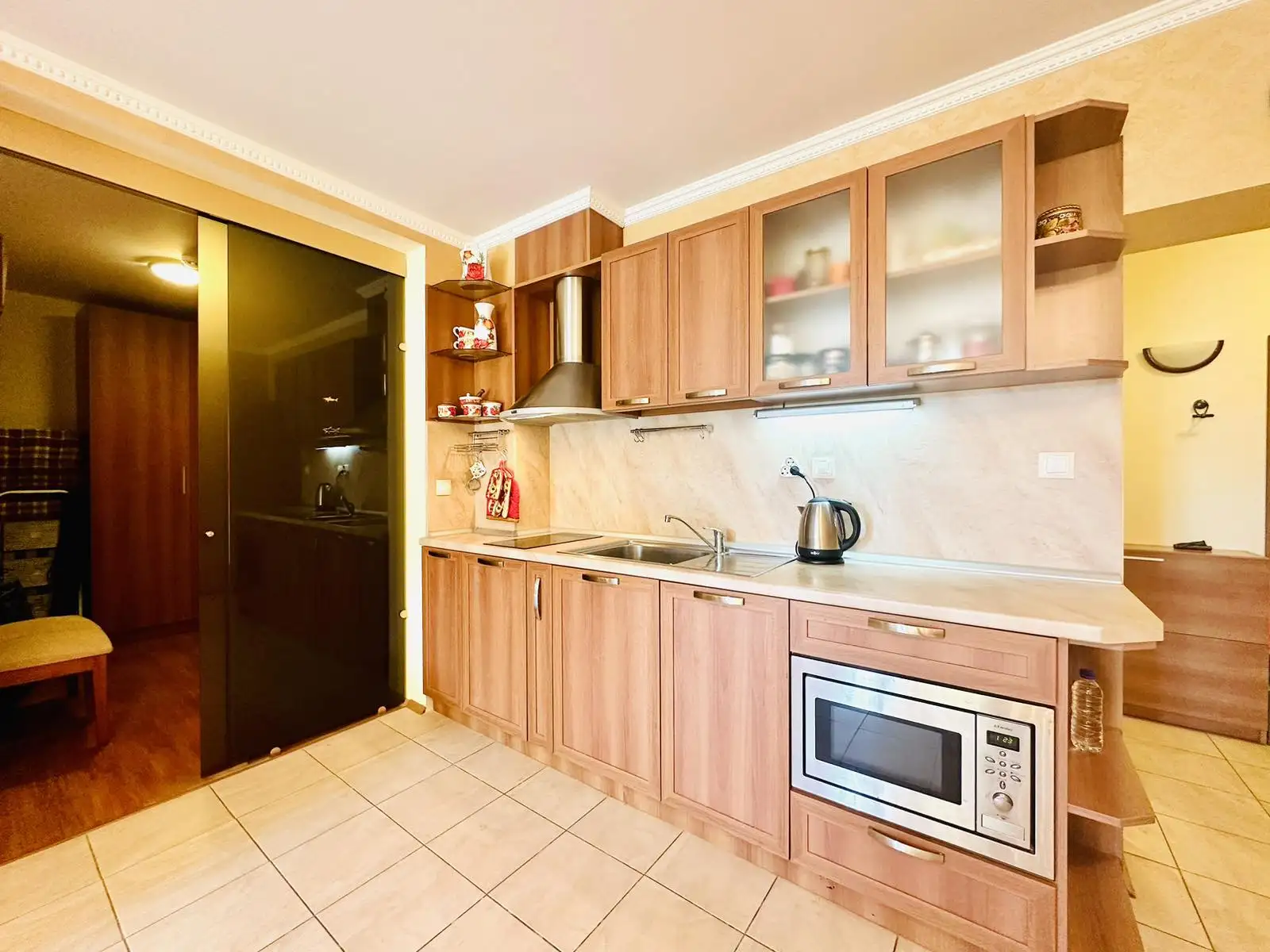 Flat 91m² in Bulgaria, Pomorie. Priced at 95000€ rent photo-3