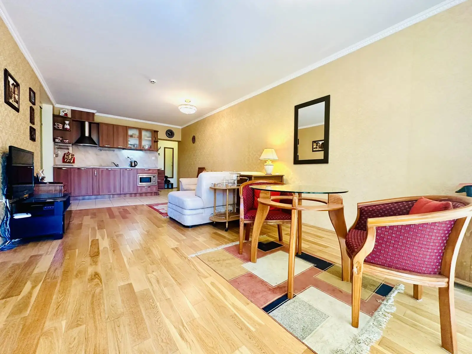 Flat 91m² in Bulgaria, Pomorie. Priced at 95000€ rent photo-13